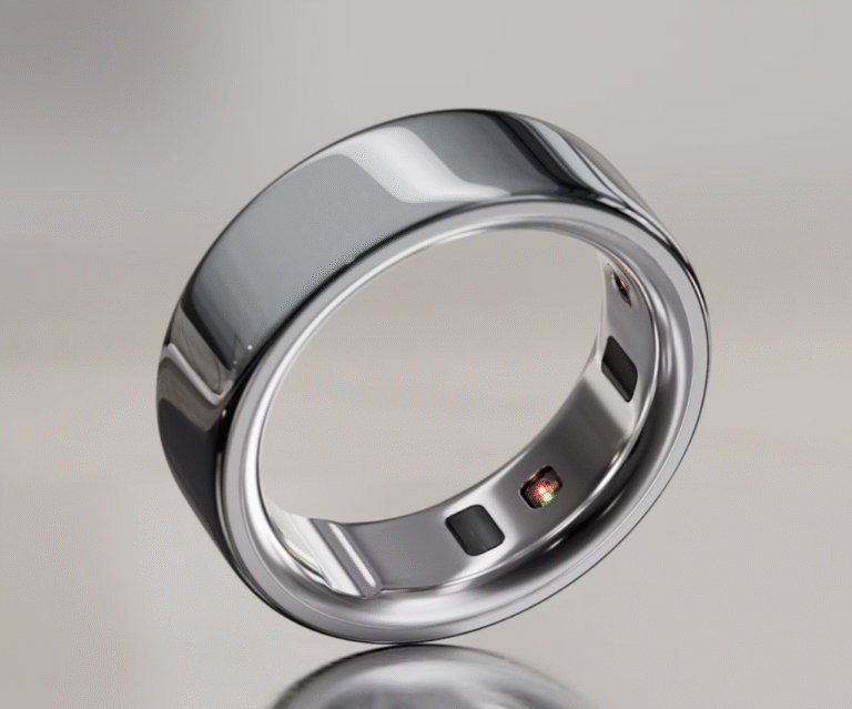 Oura Ring vs. Apple Watch (2025): Which One Should You Really Buy?